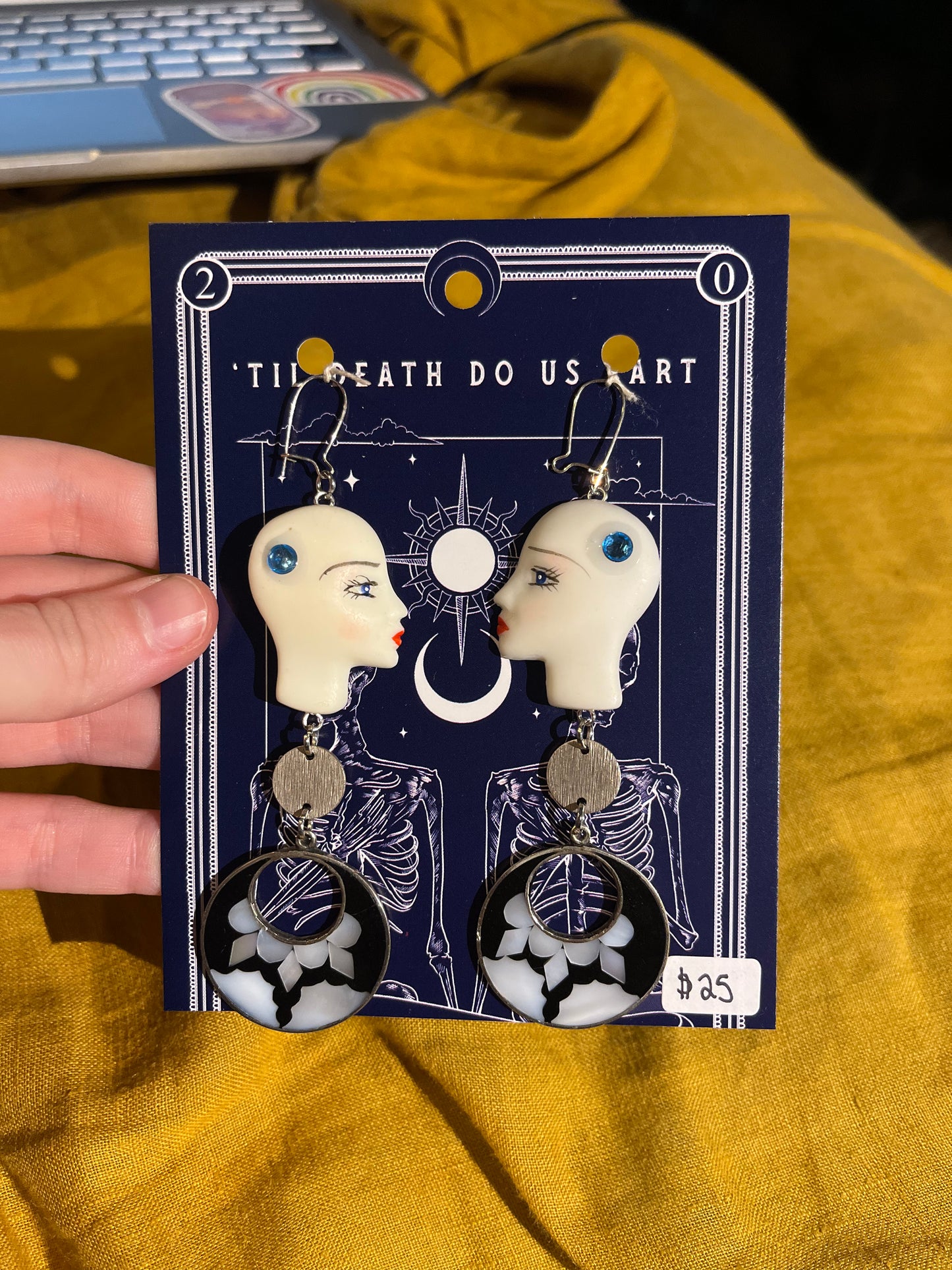 Keep Face Earrings
