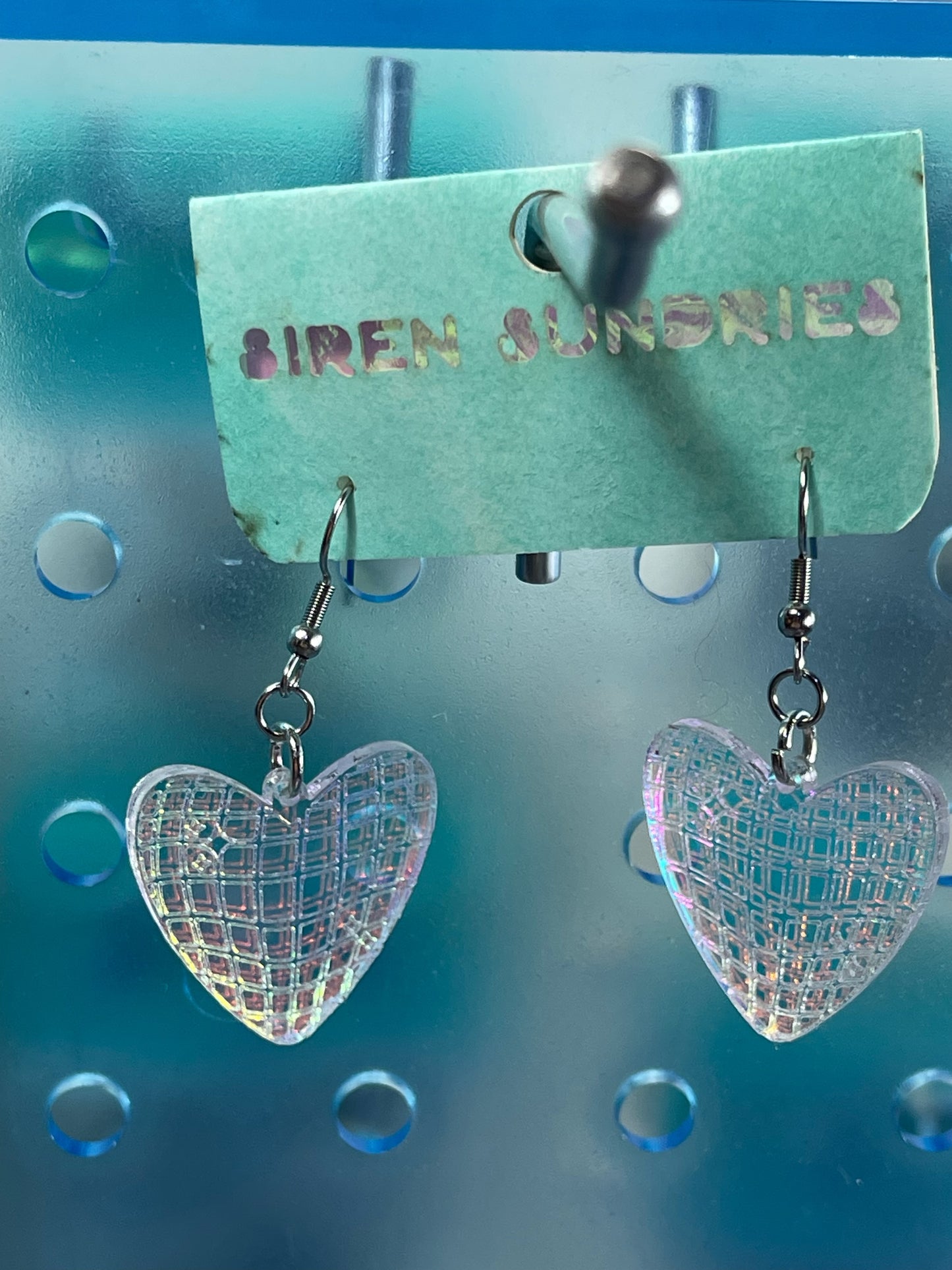 DAZZLER IRRIDESCENT DISCO HEART KEYCHAIN, DANGLE EARRINGS