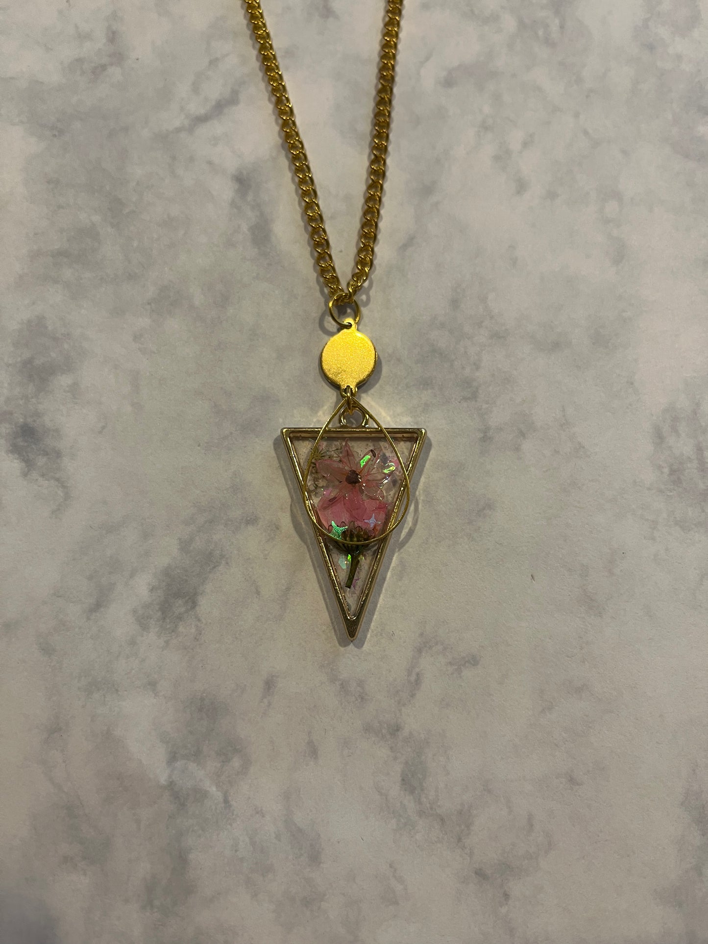 Resin Floral Frame Necklaces